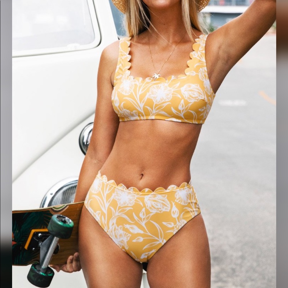 Yellow Cupshe Bikini-Medium